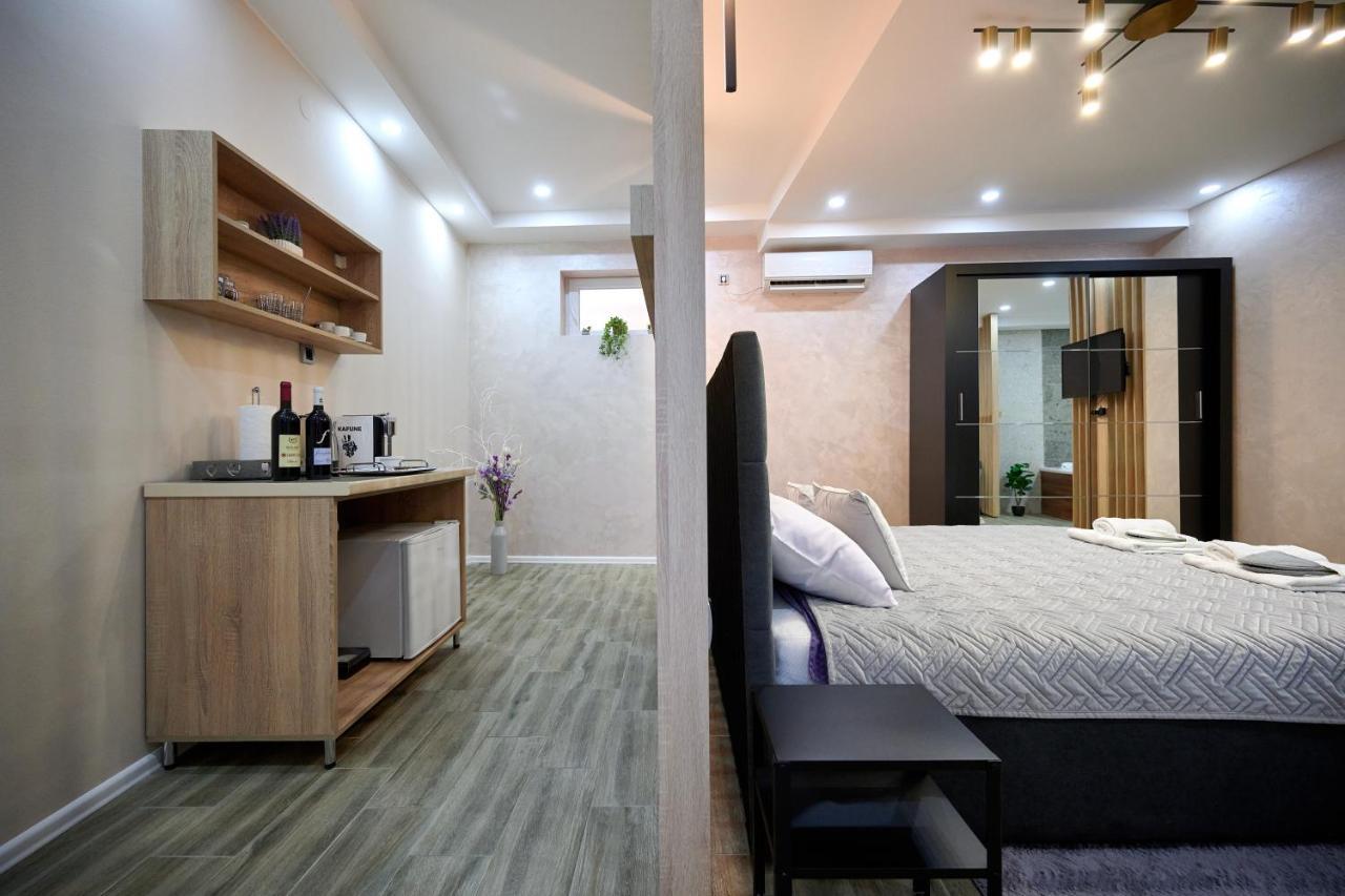 Vanimi Lux Apartmani Kikinda Exterior foto