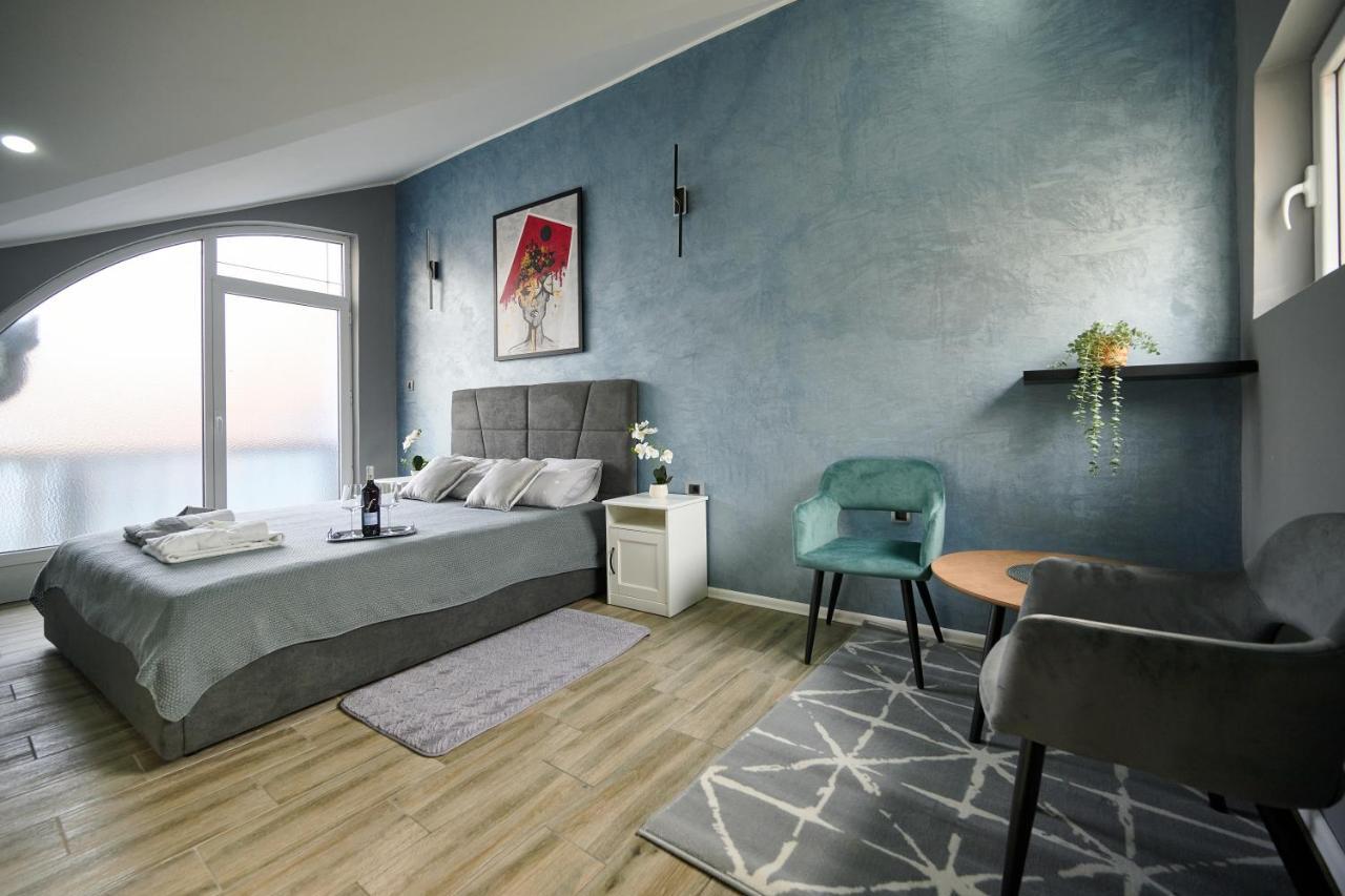 Vanimi Lux Apartmani Kikinda Exterior foto