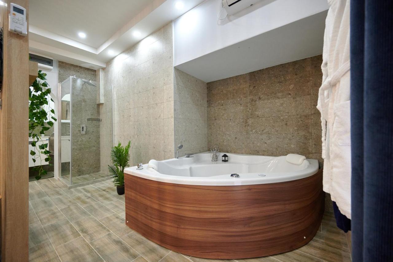Vanimi Lux Apartmani Kikinda Exterior foto