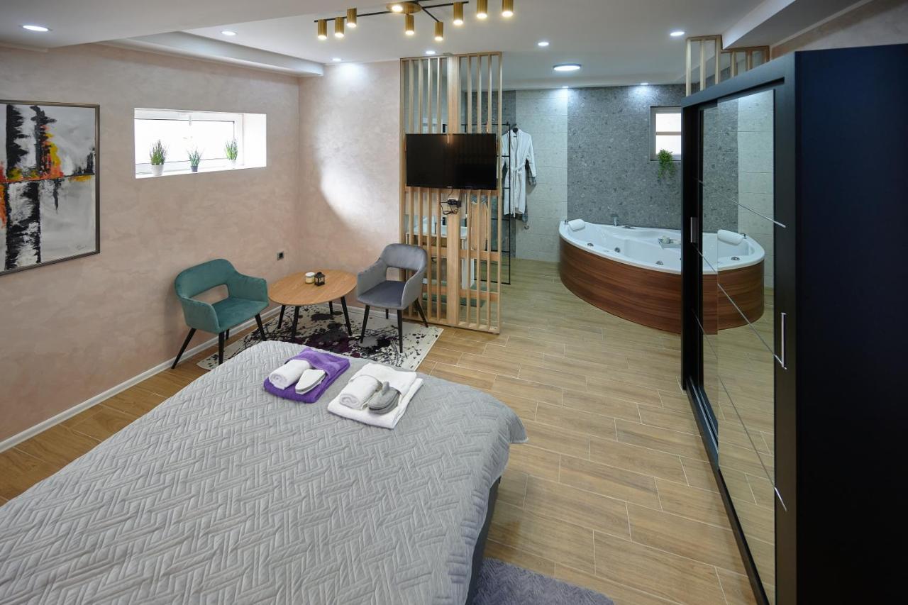 Vanimi Lux Apartmani Kikinda Exterior foto